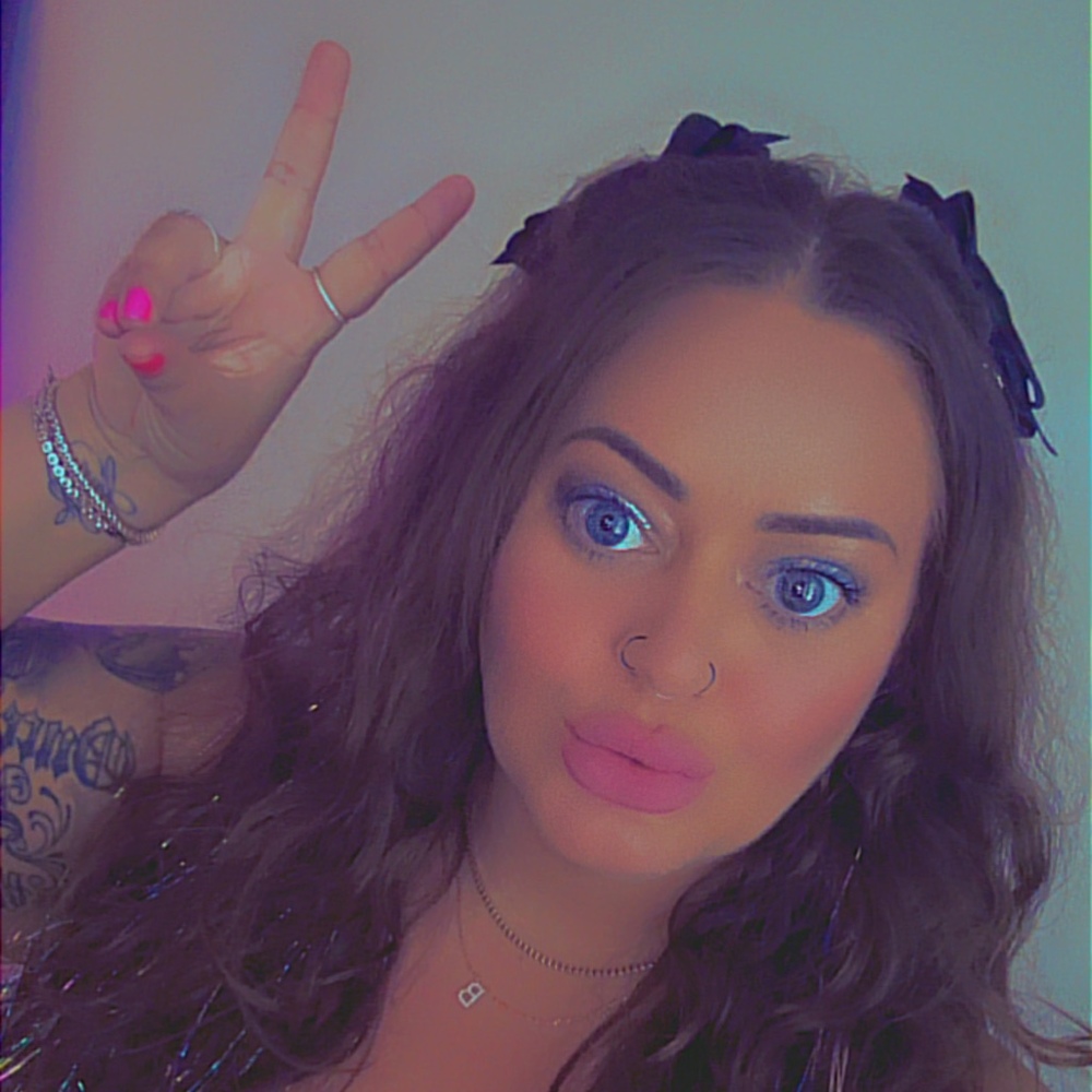 Meet your Posher, Brii